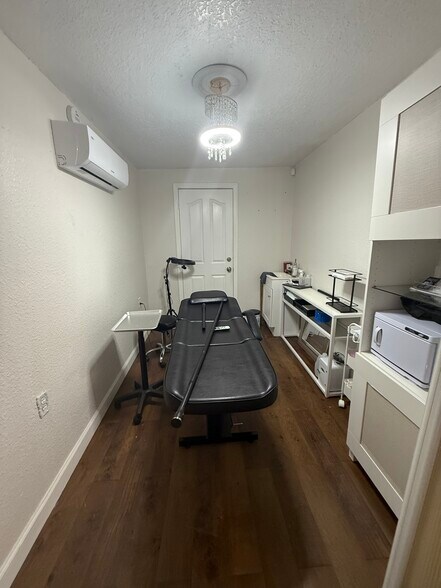 More Photos Of 623 N Lime Ave, Sarasota Storefront Retail Residential For Sale