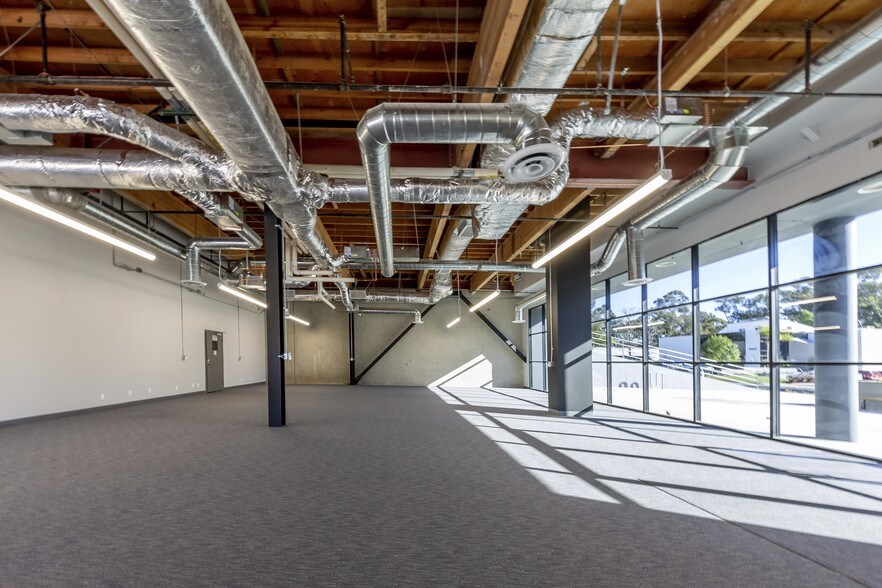 More Photos Of 10054 Old Grove Rd, San Diego Manufacturing For Sale