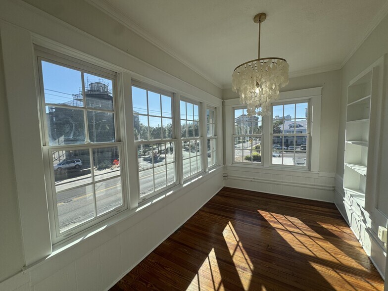 More Photos Of 1315 S Howard Ave, Tampa Office For Lease