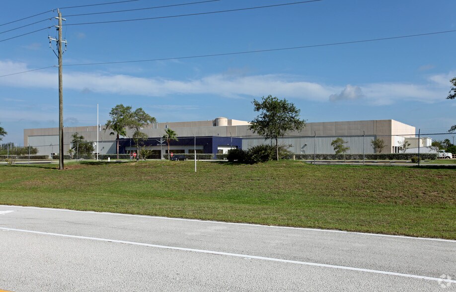 Primary Photo Of 1210-1230 Nautical Way, Merritt Island Manufacturing For Lease