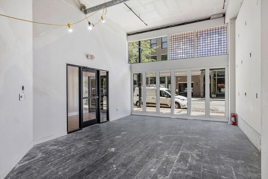 More Photos Of 312 W 4th St, Cincinnati Storefront Retail Residential For Lease