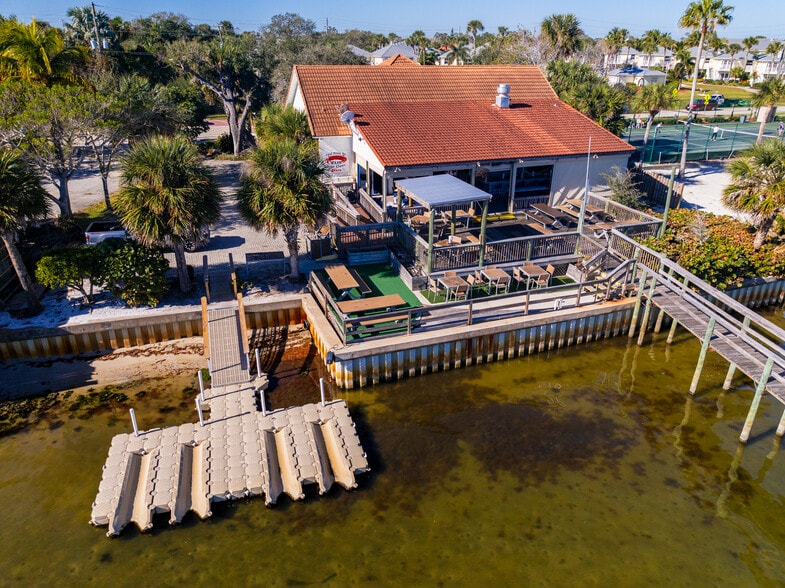 More Photos Of 1550 Indian River Dr, Sebastian Restaurant For Sale
