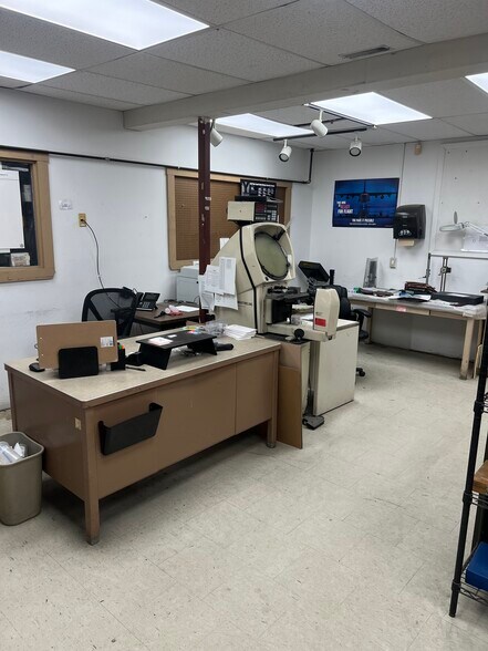 More Photos Of 59 Plains Rd, Claremont Industrial For Lease