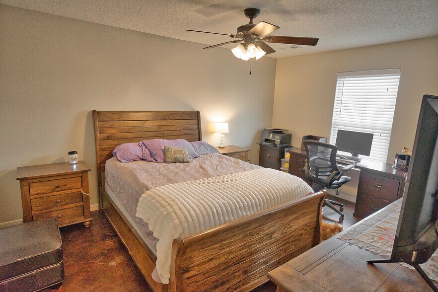 More Photos Of 3559 FM 521 Rd, Brazoria Specialty For Sale