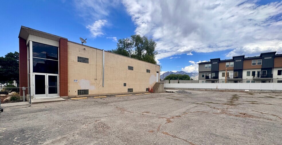 More Photos Of 7689 S Center Sq, Midvale Office For Sale