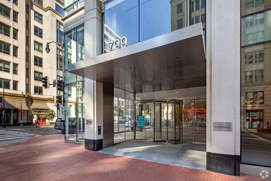 More Photos Of 799 9th St NW, Washington Office For Lease
