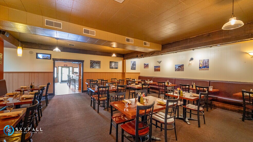 More Photos Of 351 Silver St, Elko Restaurant For Sale