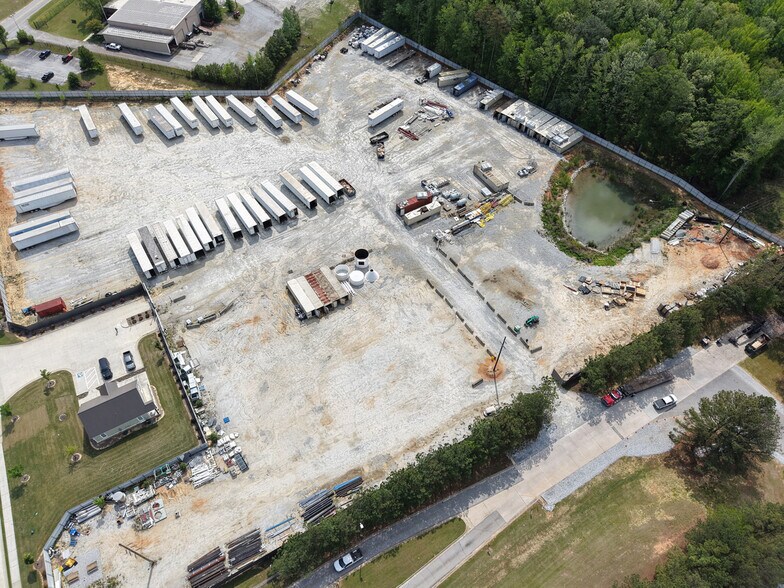 More Photos Of 9230 Industrial Dr, Covington Land For Lease