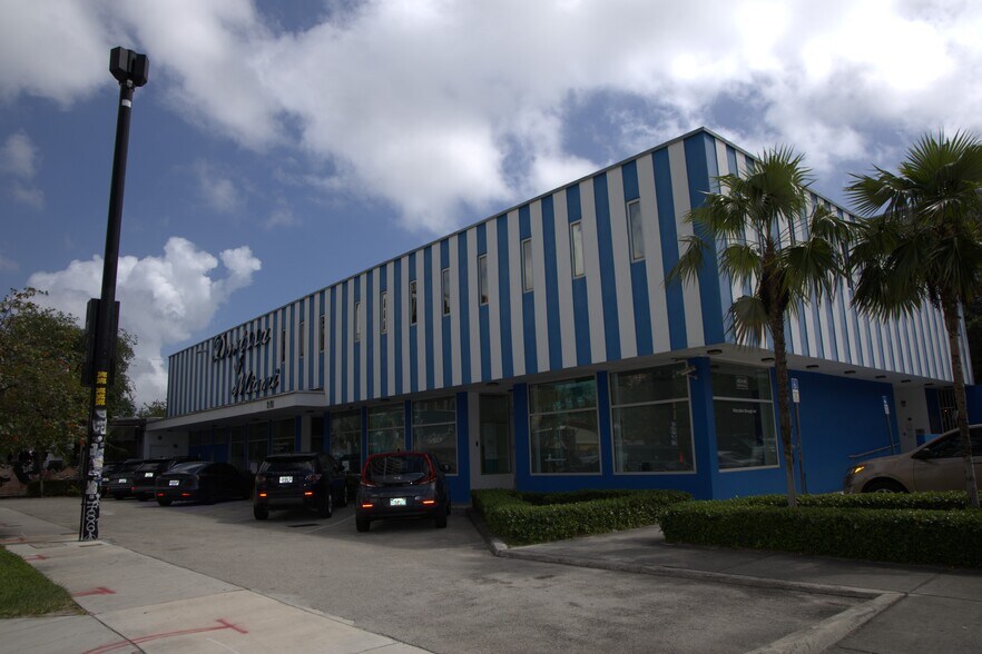 More Photos Of 2751 N Miami Ave, Miami Office For Sale