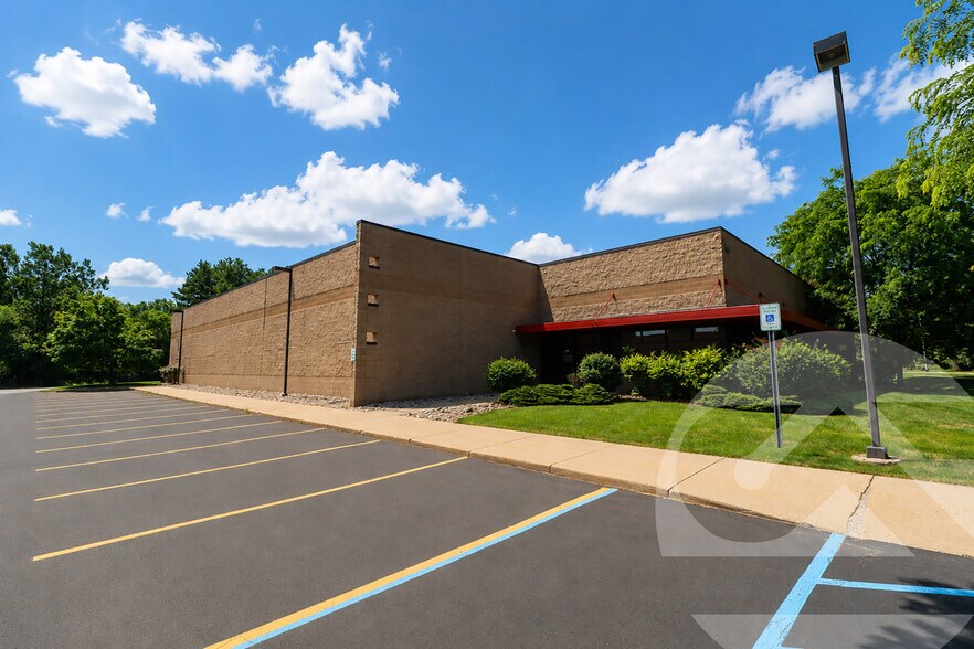 Primary Photo Of 301-302 Appian Way, Brighton Warehouse For Lease