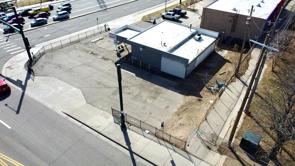 More Photos Of 1365 Federal Blvd, Denver Freestanding For Sale