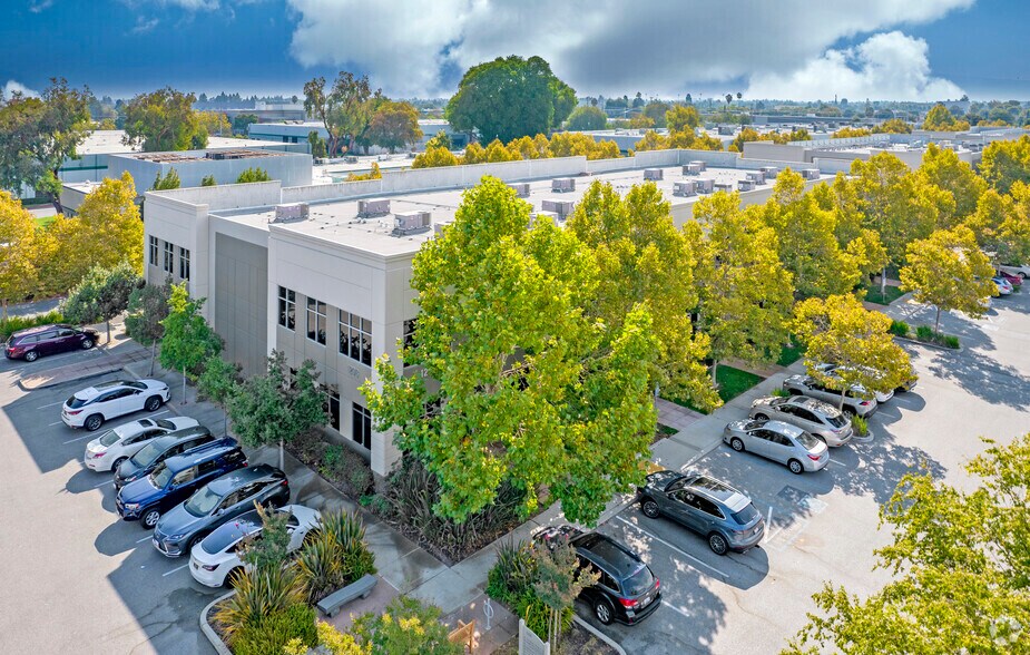 More Photos Of 1298 Kifer Rd, Sunnyvale Medical For Lease