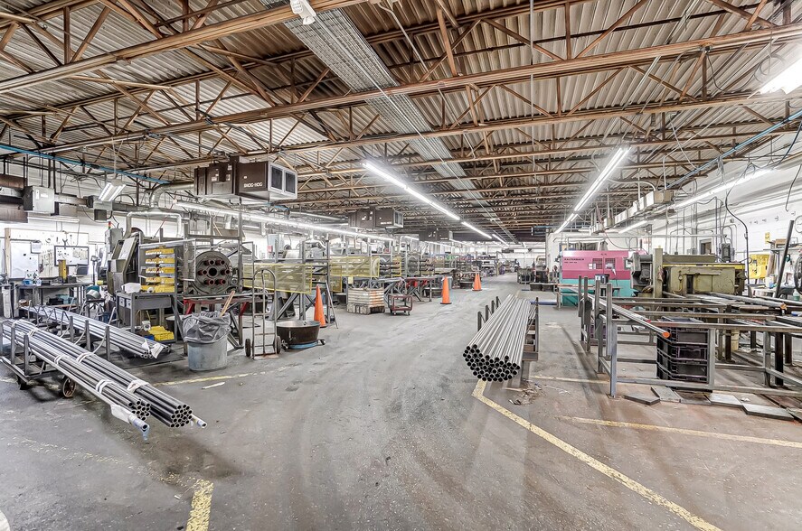 More Photos Of 5589 W National Rd, Springfield Warehouse For Sale