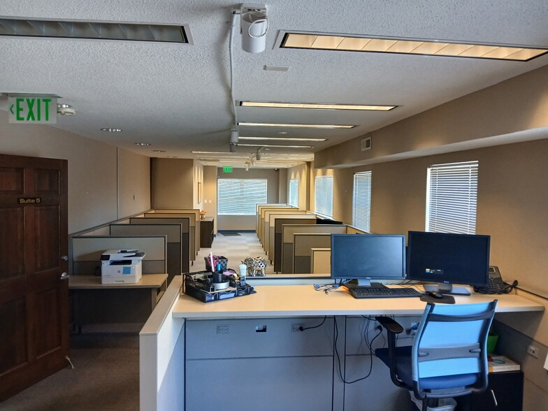 More Photos Of 1347 Jefferson St, Macon-Bibb Office For Lease