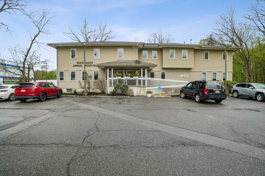 More Photos Of 455 Newark Pompton Tpke, Wayne Office Residential For Sale