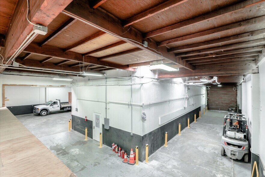 More Photos Of 1165-1169 N 5th St, San Jose Service For Sale