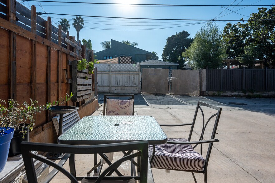 More Photos Of 4741 Point Loma Ave, San Diego Storefront Retail Residential For Sale