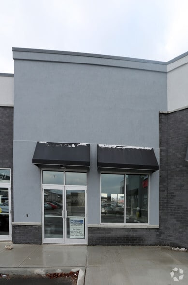 More Photos Of 125 Seabrook Dr, Kitchener Freestanding For Lease