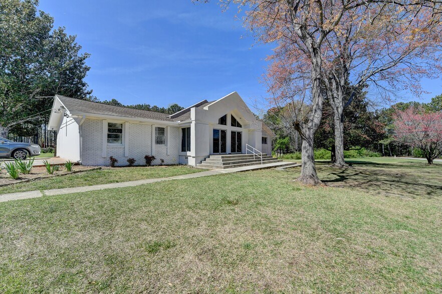 More Photos Of 1093 Panola Rd, Stone Mountain Specialty For Sale