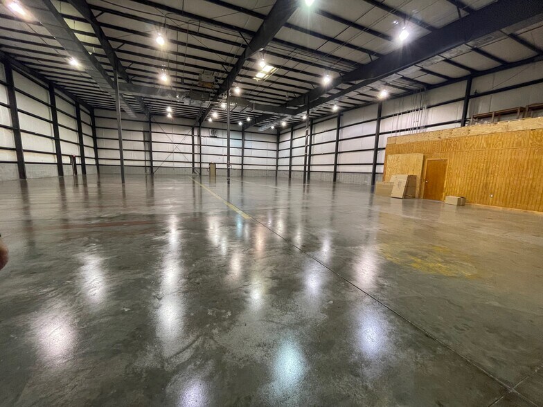 More Photos Of 1159 Cainhoy Rd, Wando Warehouse For Lease