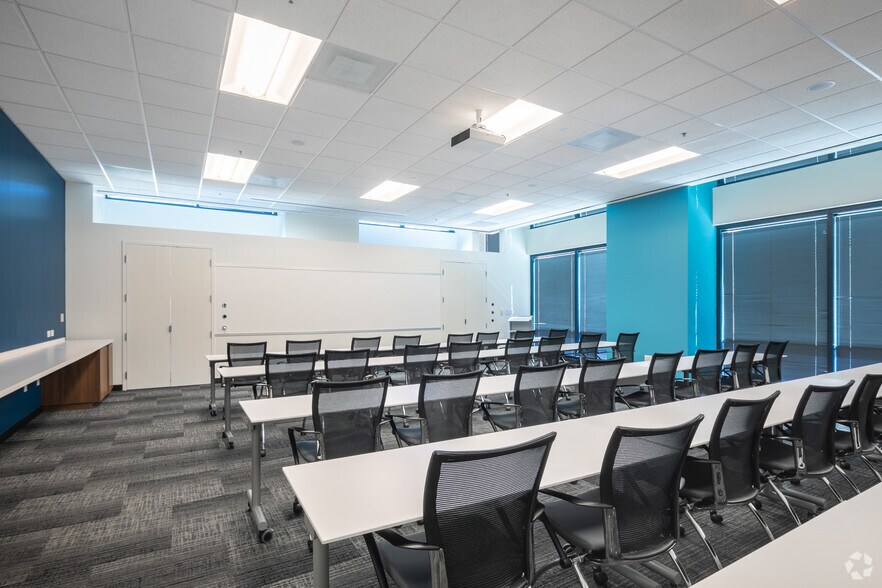 More Photos Of 6 Concourse Pky NE, Atlanta Unknown For Lease