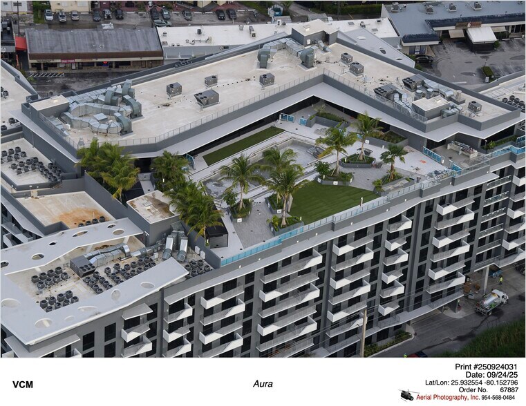 More Photos Of 17071 W Dixie Hwy, North Miami Beach Apartments For Lease