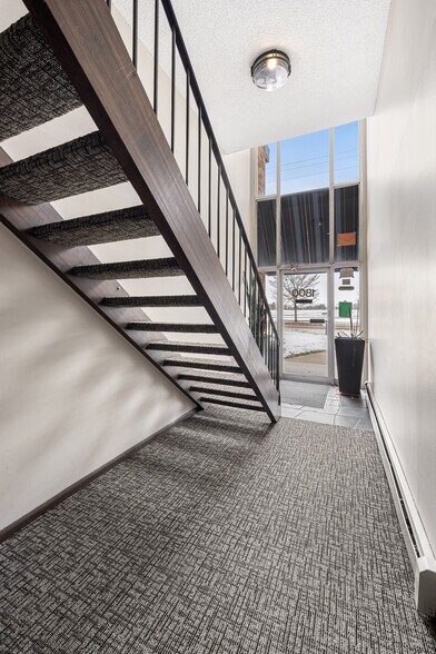 More Photos Of 1800 Larpenteur Ave W, Falcon Heights Apartments For Sale