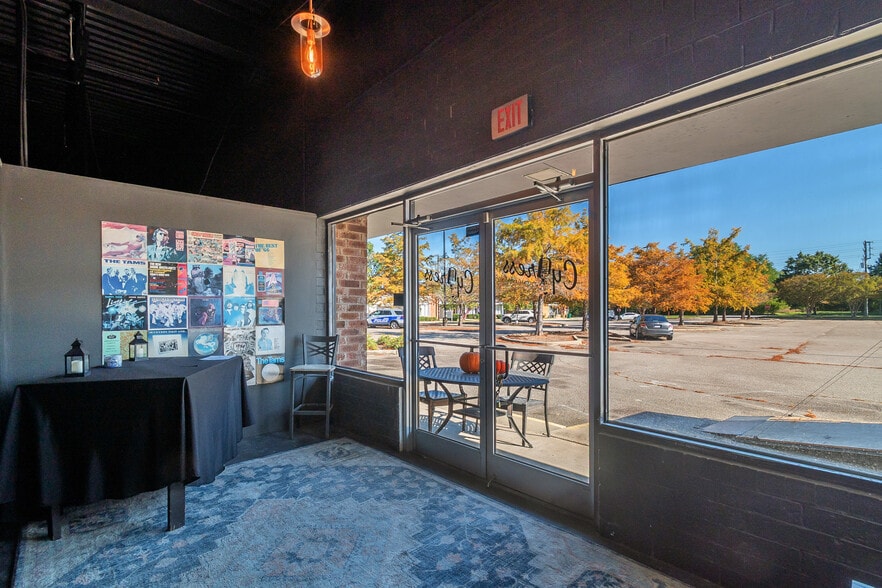 More Photos Of 1 Village Park, Cheraw General Retail For Sale