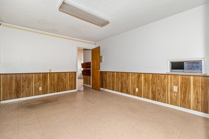 More Photos Of 2900 Trimmier Rd, Killeen Medical For Sale