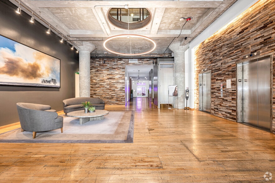 More Photos Of 1801 N Lamar St, Dallas Loft Creative Space For Lease
