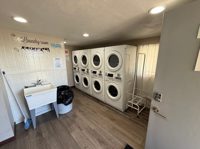 More Photos Of 3300 E Haythorne Ave, Terre Haute Apartments For Sale