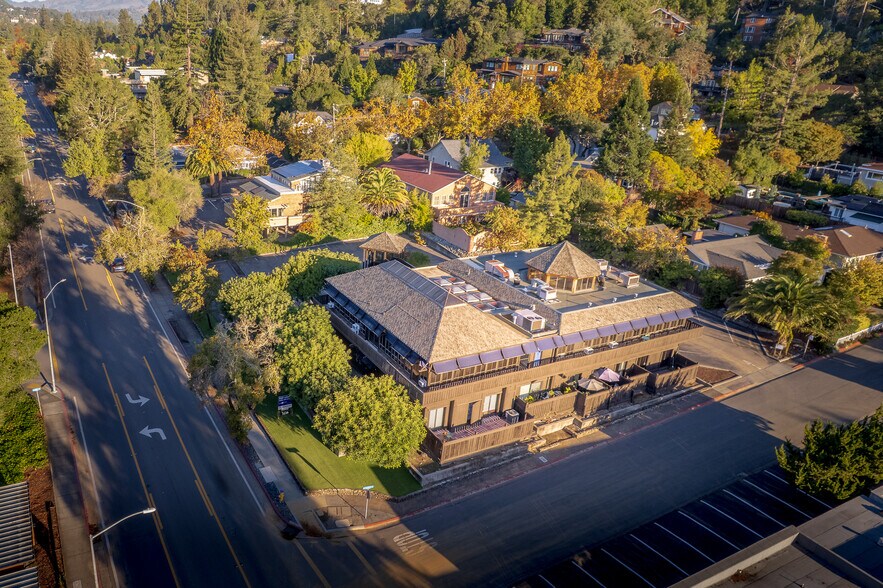 More Photos Of 1036 Sir Francis Drake Blvd, Kentfield Office For Lease