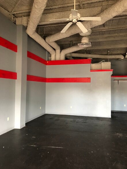 More Photos Of 13847 Coursey Blvd, Baton Rouge Freestanding For Lease