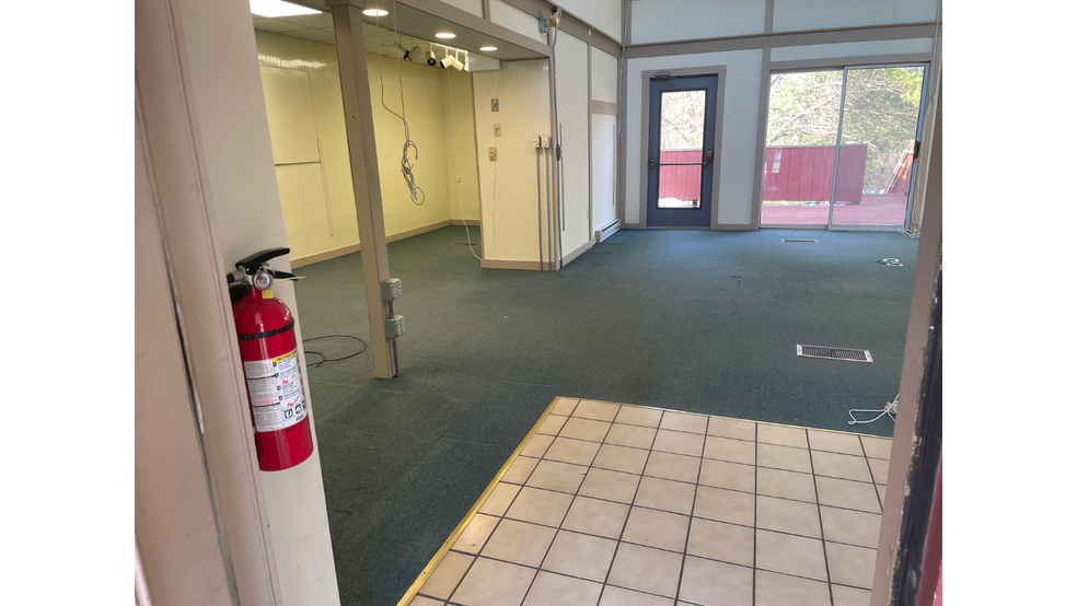 More Photos Of 235 Pine Grove Rd, State College Freestanding For Lease