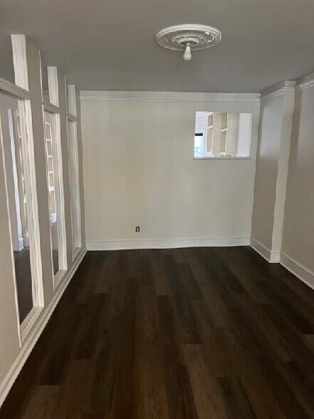 More Photos Of 1300 Madison Ave, New York Storefront Retail Office For Lease