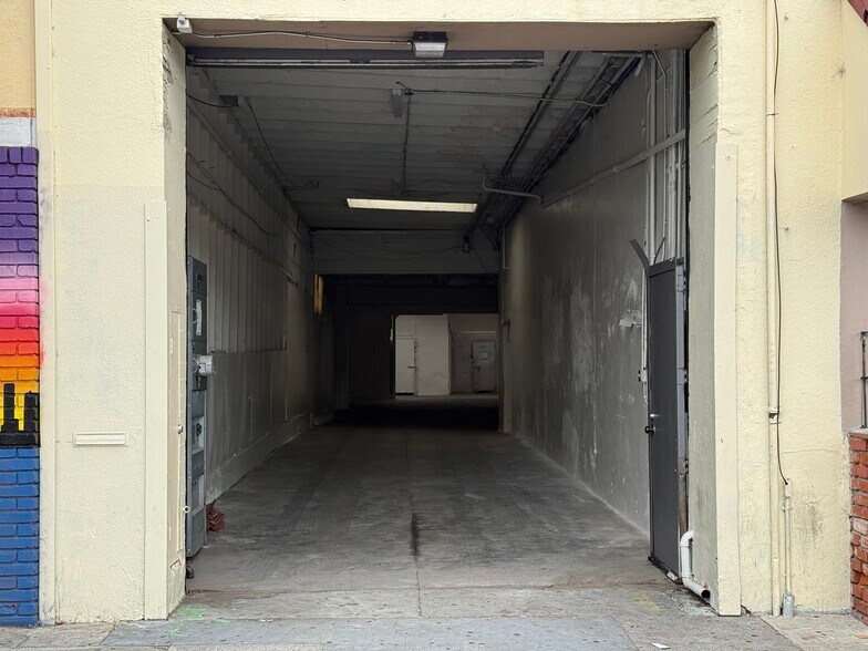 More Photos Of 2414 San Bruno Ave, San Francisco Flex For Lease