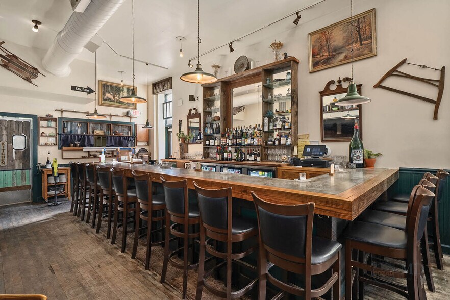 More Photos Of 354-364 N Boyle Ave, Saint Louis Storefront Retail Office For Sale