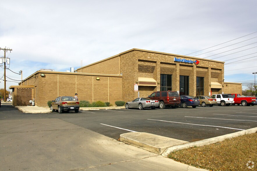 More Photos Of 111 Rayburn Dr, San Antonio Office For Lease