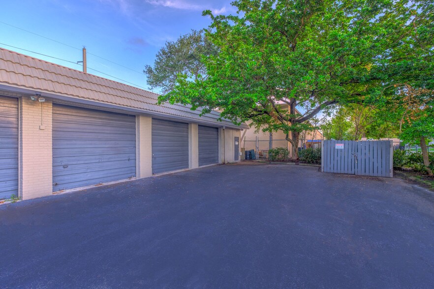 More Photos Of 800 SW 15th Ave, Delray Beach Warehouse For Sale