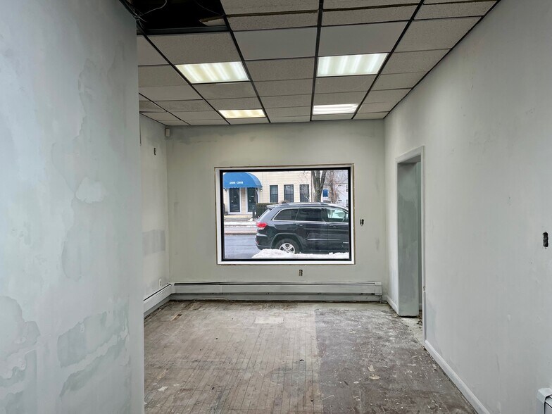 More Photos Of 2877 Fairfield Ave, Bridgeport Storefront For Lease