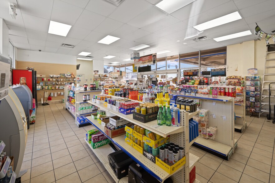 More Photos Of 15354 La Mirada Blvd, La Mirada General Retail For Sale