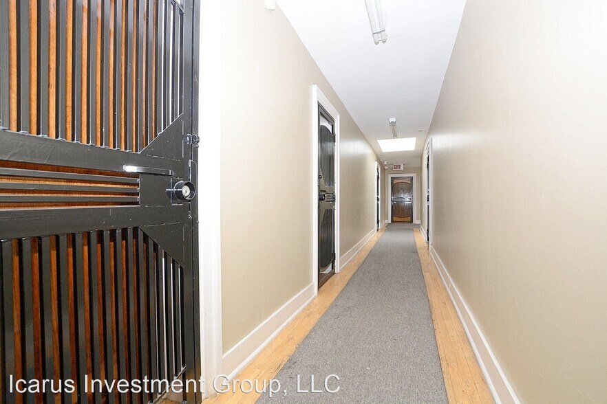 More Photos Of 6237-6245 S Kedzie Ave, Chicago Multifamily For Sale