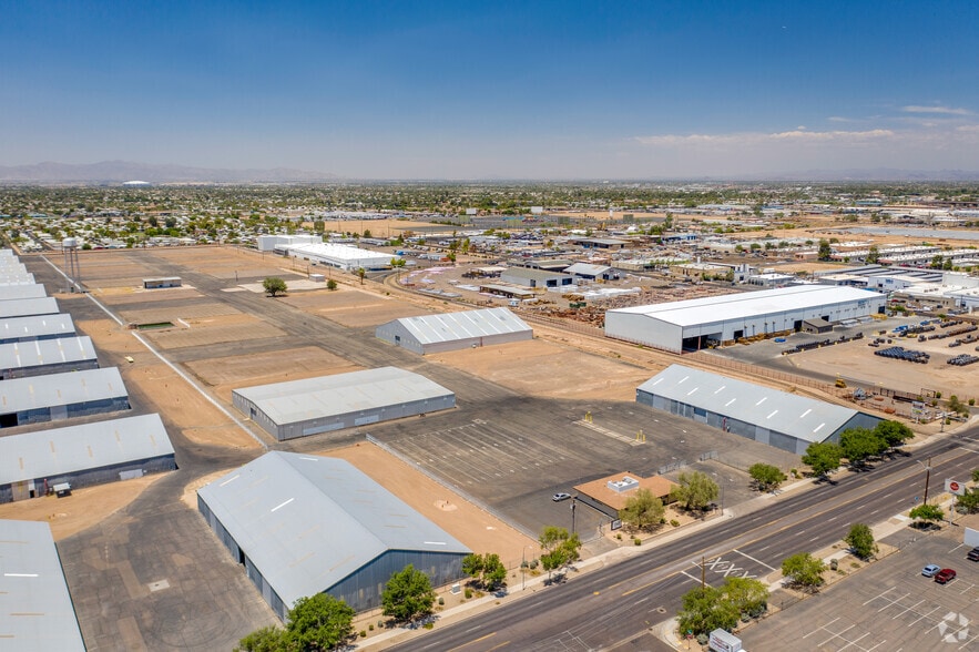 Primary Photo Of 5220 N 51st Ave, Glendale Warehouse For Lease