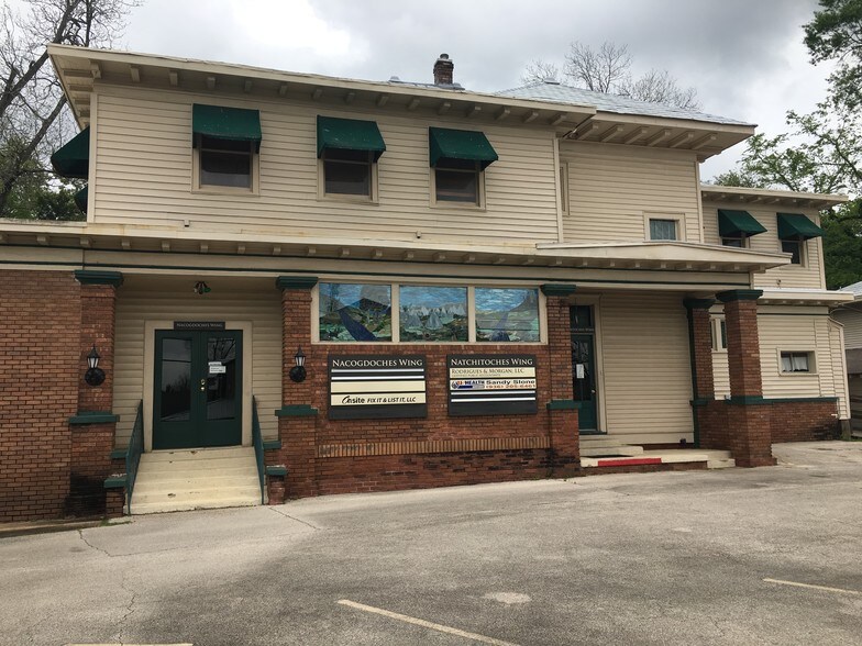 More Photos Of 507 E Hospital St, Nacogdoches Office For Lease