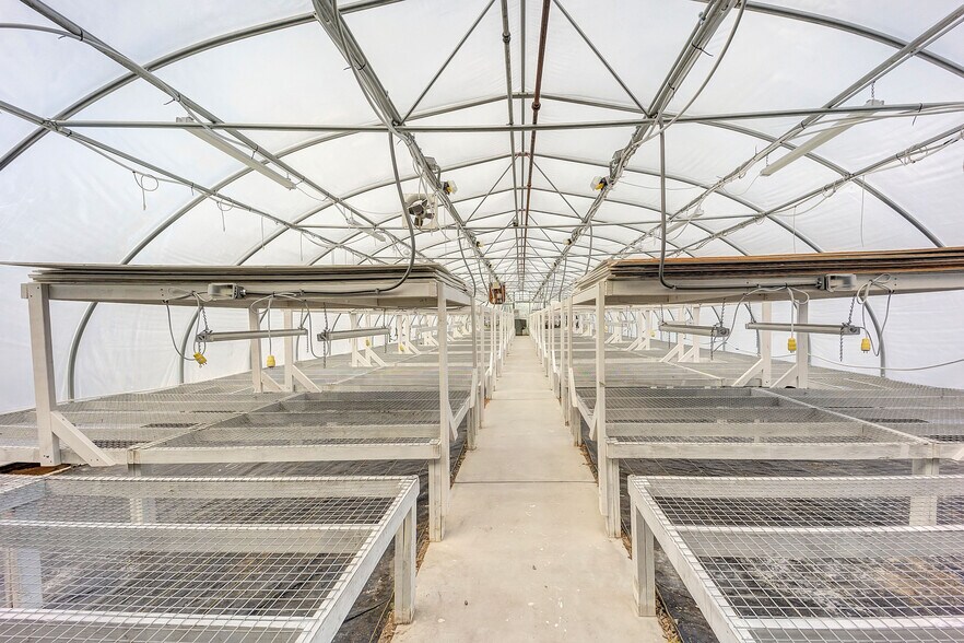 More Photos Of 4040 Velp Ave, Green Bay Specialty For Sale