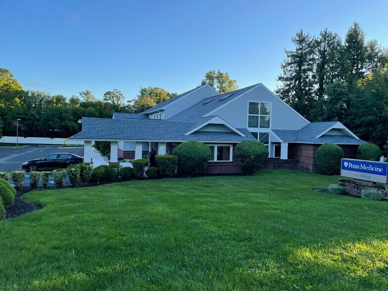 More Photos Of 1076 E Chestnut Ave, Vineland Medical For Sale