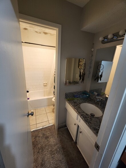 More Photos Of 517 5th St, Humble Apartments For Sale