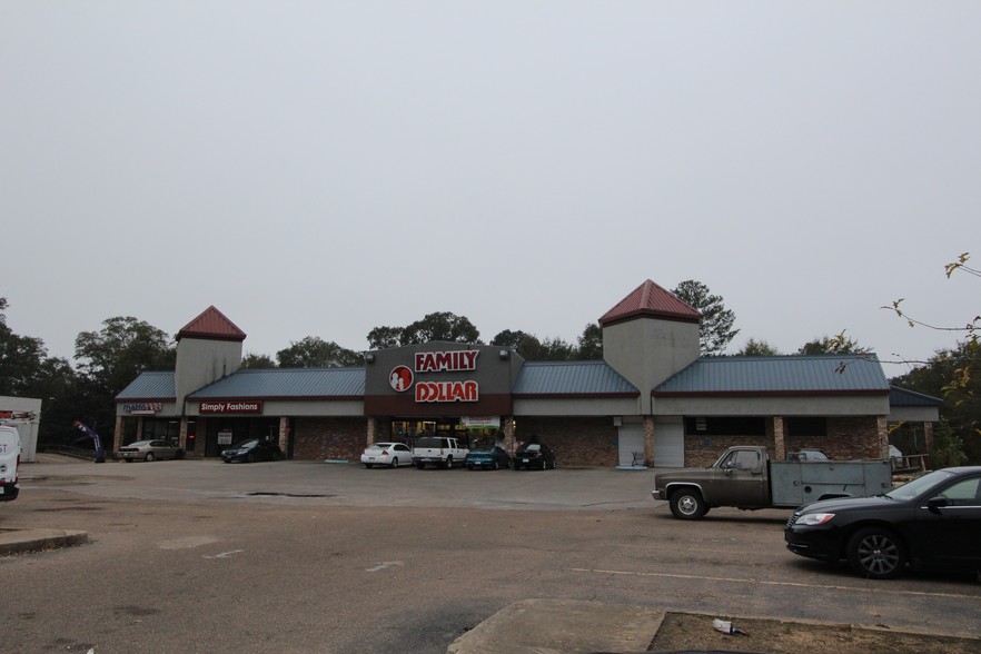 More Photos Of 3111 W Capitol St, Jackson Storefront For Lease