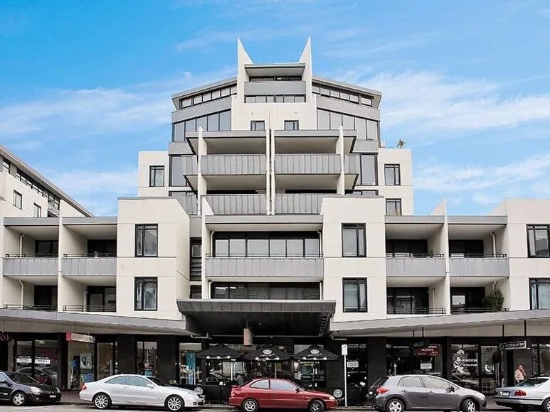 Primary Photo Of 51-67 Bay St, PORT MELBOURNE Storefront Retail Office For Lease