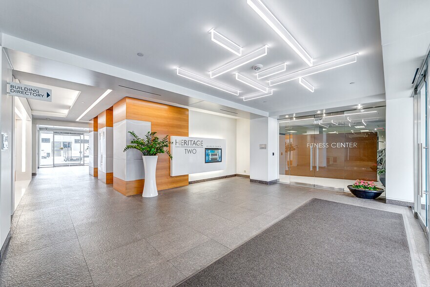 More Photos Of 4835 Lyndon B Johnson Fwy, Dallas Unknown For Lease